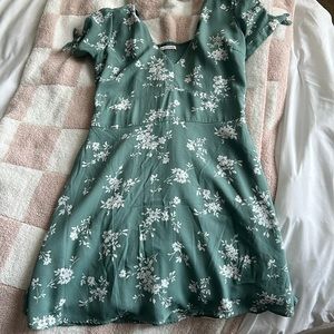 Abercrombie & Fitch Floral Dress